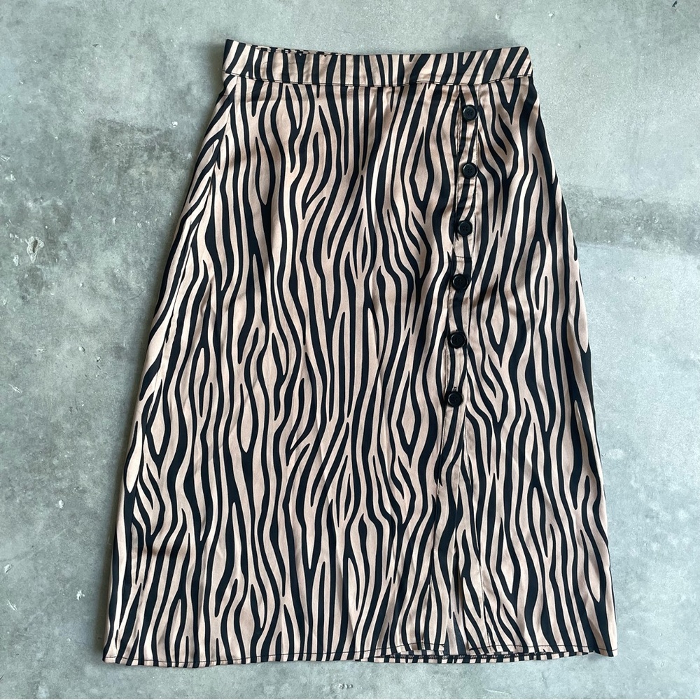 Midi silk animal print skirt